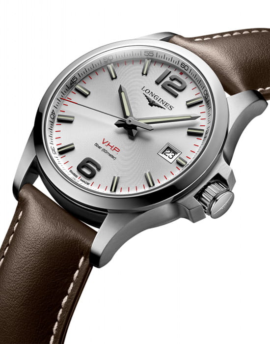 Longines Longines Conquest L3.726.4.76.4 , наручные мужские часы фото под углом